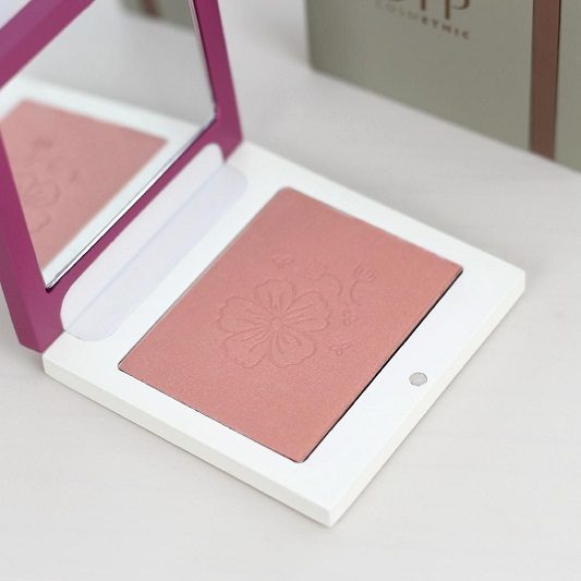 blush rechargeable dyp cosmetics